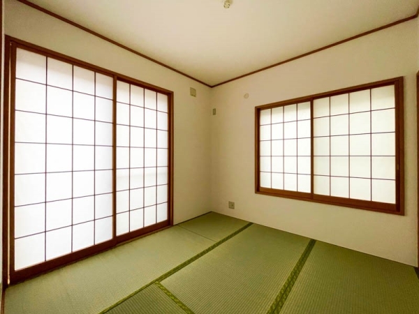横浜市金沢区六浦東１丁目の中古一戸建て