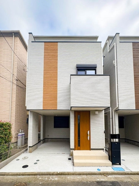 藤沢市湘南台５丁目　新築一戸建て