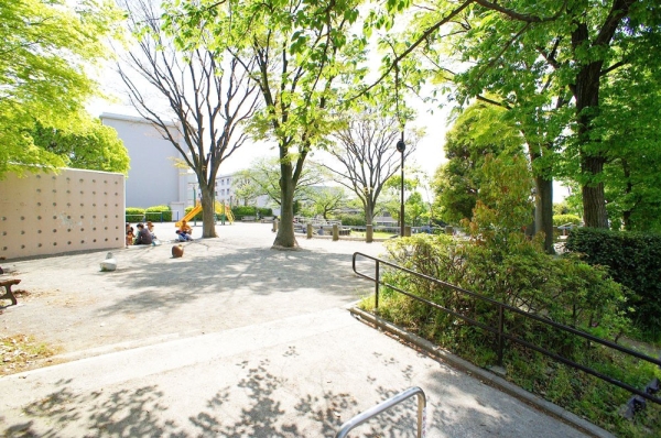 横浜市戸塚区前田町の中古一戸建て(前田町公園)