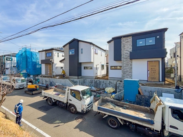 藤沢市白旗１丁目　新築一戸建て