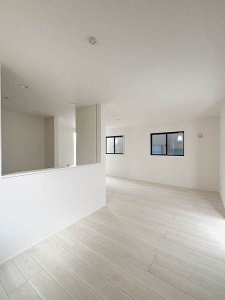 藤沢市亀井野　新築一戸建て