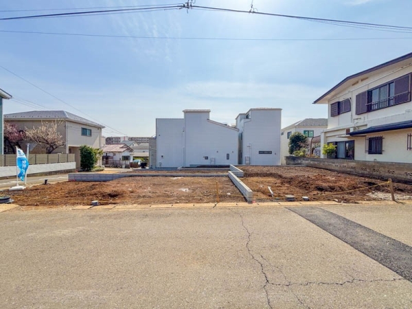 藤沢市亀井野　新築一戸建て