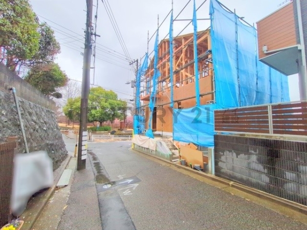 横浜市戸塚区東俣野町　新築一戸建て