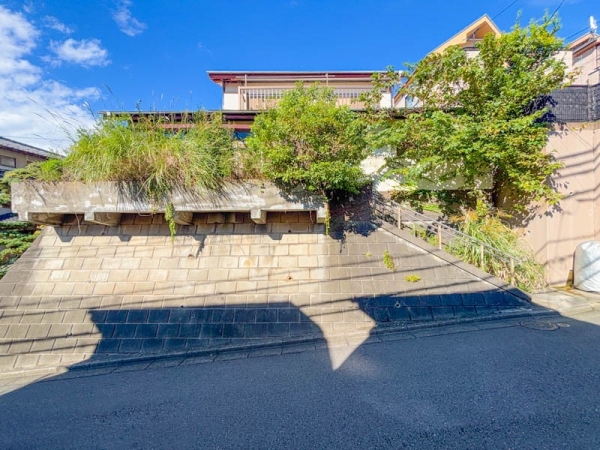 横浜市港南区笹下３丁目　新築一戸建て