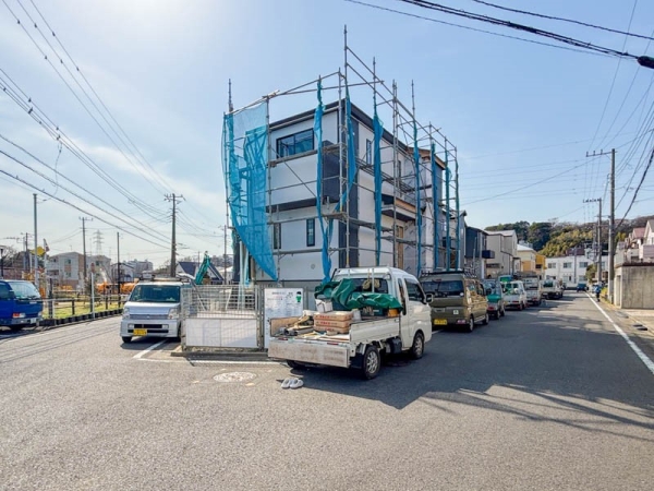 藤沢市白旗１丁目　新築一戸建て