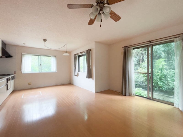 横浜市磯子区峰町の中古一戸建て