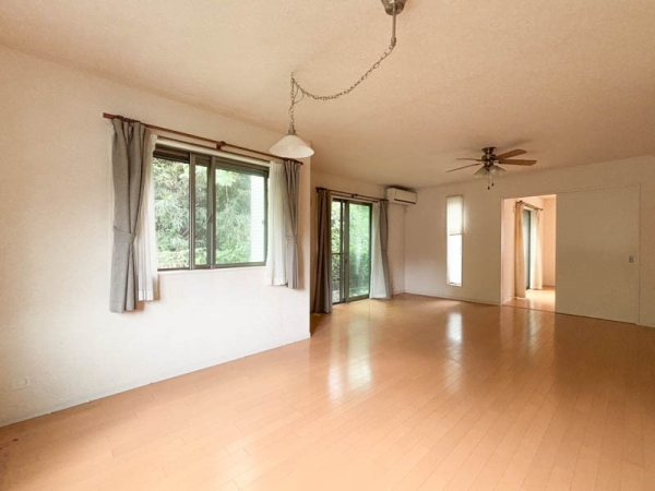 横浜市磯子区峰町の中古一戸建て