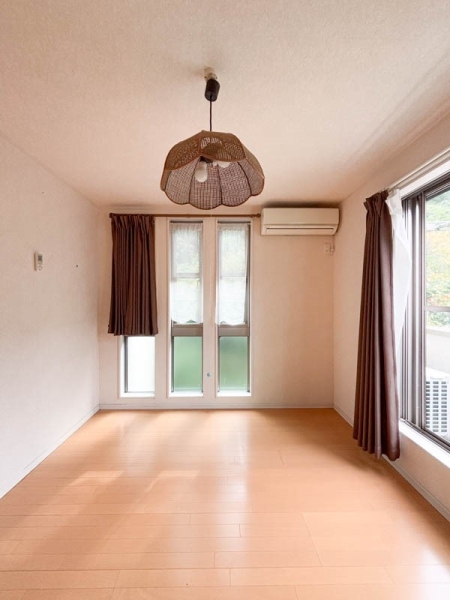 横浜市磯子区峰町の中古一戸建て