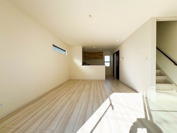 座間市ひばりが丘２丁目の中古一戸建て