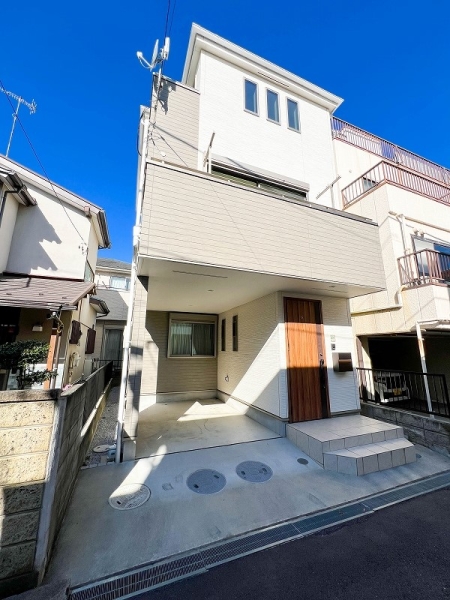 座間市ひばりが丘２丁目　中古一戸建て