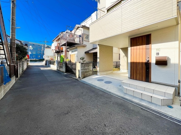 座間市ひばりが丘２丁目　中古一戸建て
