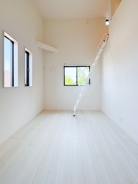 横浜市港北区小机町　新築一戸建て
