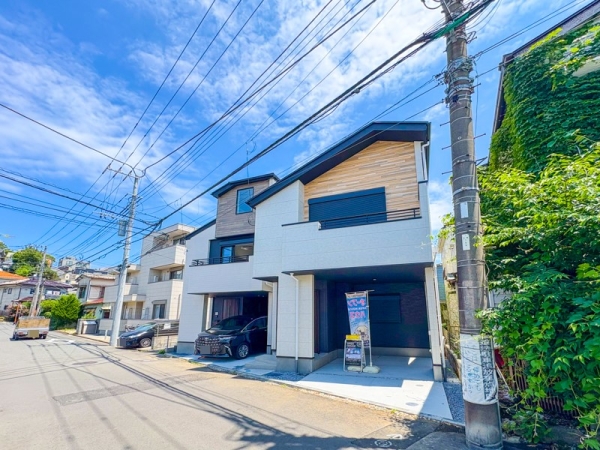 横浜市神奈川区白幡南町　新築一戸建て