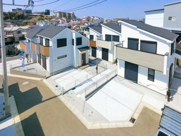 横浜市港南区野庭町　新築一戸建て