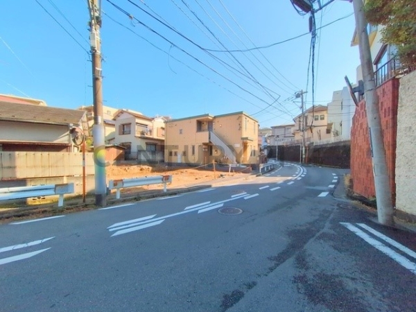 横浜市港南区大久保３丁目　新築一戸建て