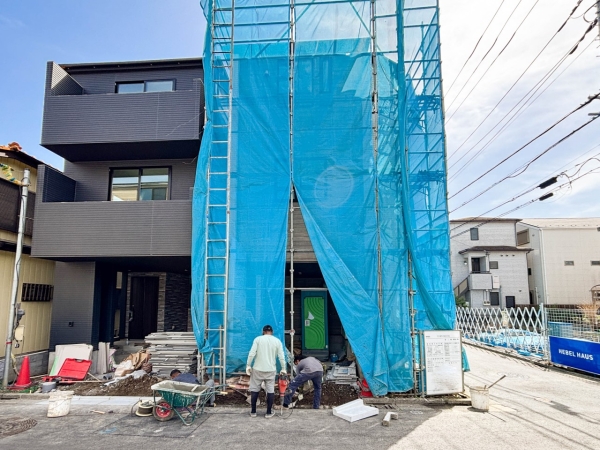 川崎市中原区木月４丁目　新築一戸建て