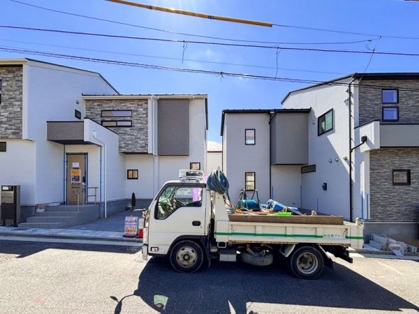 横浜市金沢区片吹　新築一戸建て