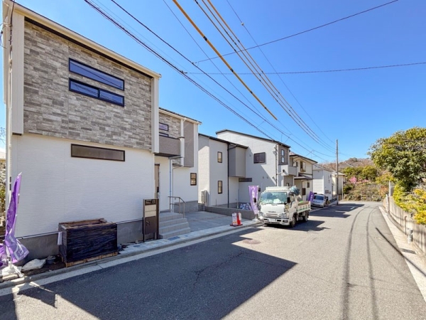 横浜市金沢区片吹　新築一戸建て