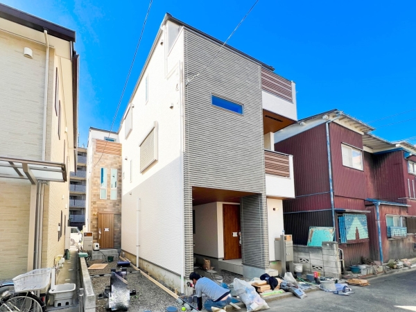 川崎市中原区市ノ坪　新築一戸建て