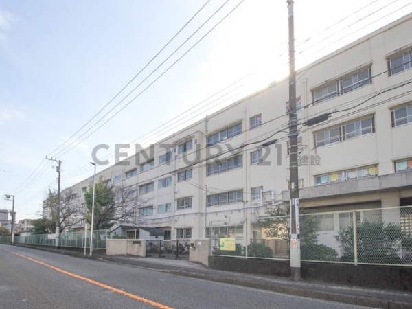 横浜市栄区中野町の中古一戸建て(横浜市立本郷小学校)