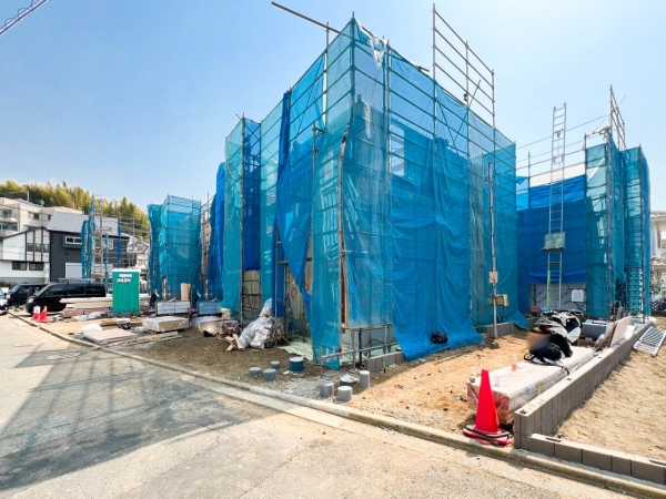 横浜市青葉区元石川町　新築一戸建て