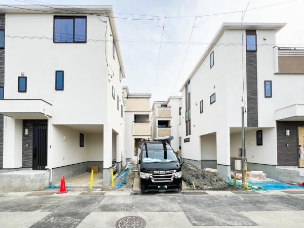 川崎市高津区千年　新築一戸建て