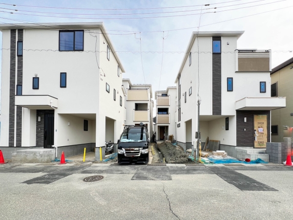 川崎市高津区千年　新築一戸建て