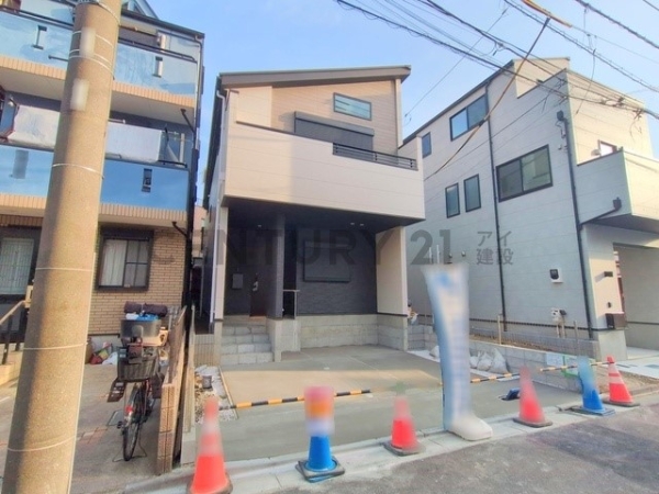 川崎市川崎区台町　新築一戸建て