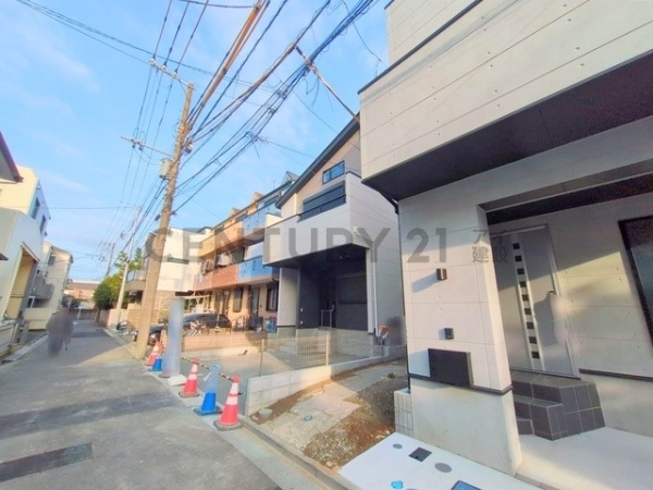 川崎市川崎区台町　新築一戸建て