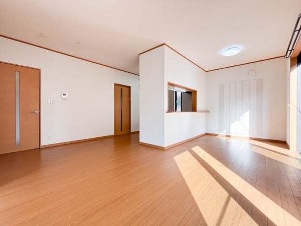 横浜市戸塚区戸塚町の中古一戸建て