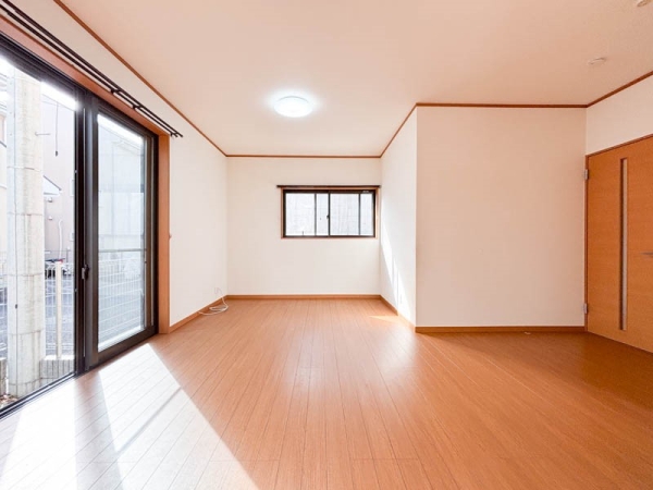 横浜市戸塚区戸塚町の中古一戸建て