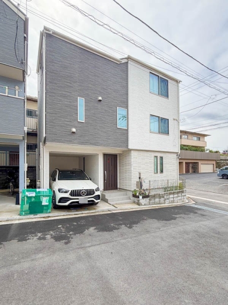 横浜市南区睦町２丁目　中古一戸建て