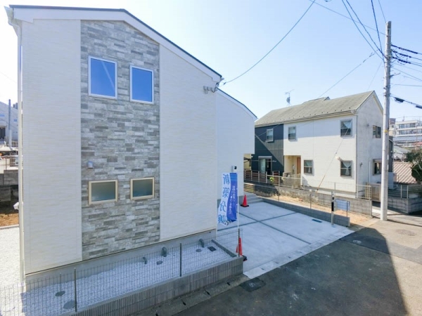 横浜市旭区笹野台１丁目　新築一戸建て