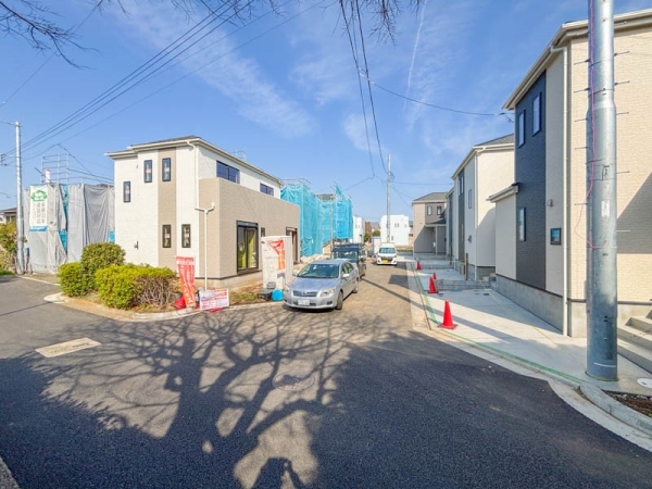 藤沢市鵠沼神明４丁目　新築一戸建て