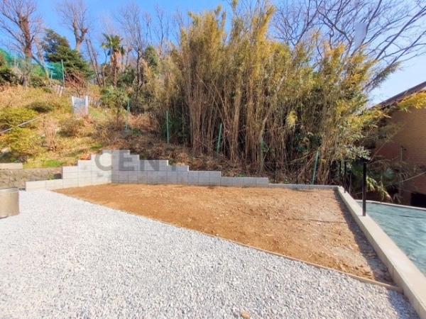 横浜市港南区芹が谷４丁目　新築一戸建て