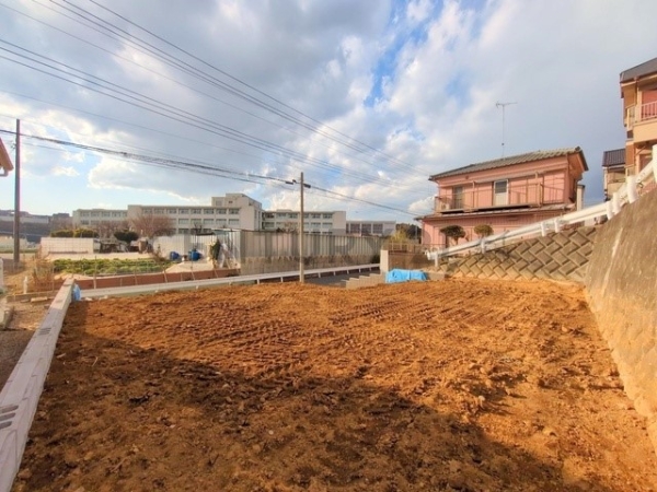 横浜市瀬谷区本郷１丁目　新築一戸建て