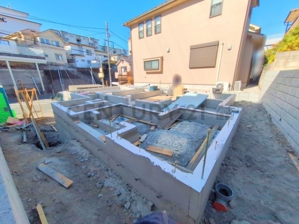 横浜市鶴見区獅子ケ谷１丁目　新築一戸建て