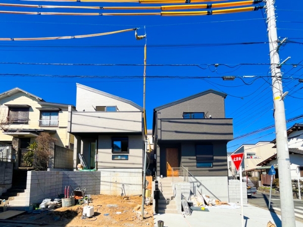 横浜市南区別所中里台　新築一戸建て