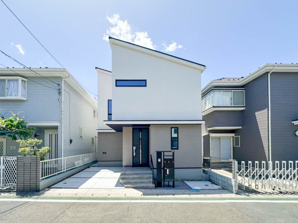 鎌倉市台５丁目　新築一戸建て