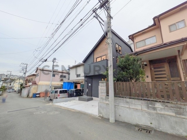 川崎市宮前区西野川３丁目　新築一戸建て