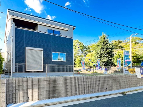 横浜市金沢区富岡西４丁目　新築一戸建て