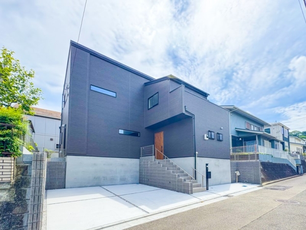 横浜市金沢区東朝比奈２丁目　新築一戸建て
