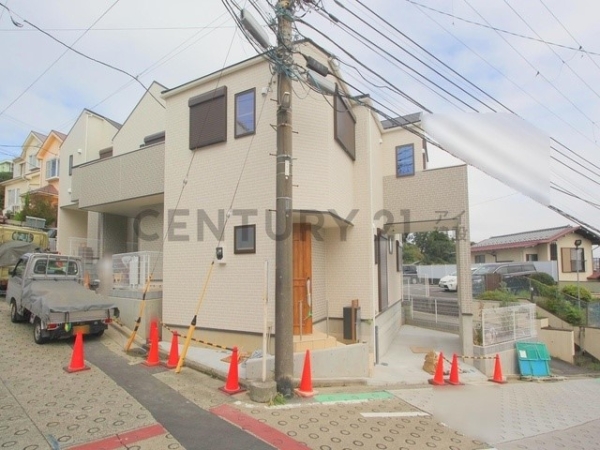 横浜市戸塚区戸塚町　新築一戸建て