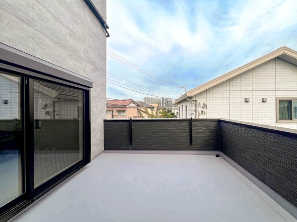 藤沢市鵠沼橘２丁目　新築一戸建て