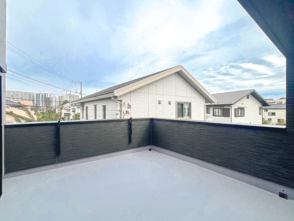 藤沢市鵠沼橘２丁目　新築一戸建て