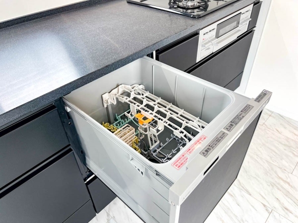 藤沢市鵠沼橘２丁目　新築一戸建て