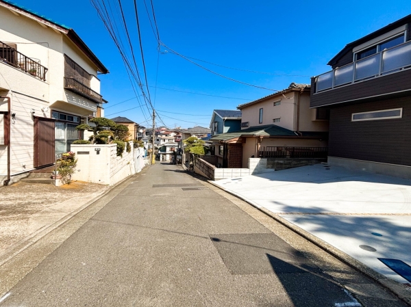 横浜市戸塚区深谷町　新築一戸建て