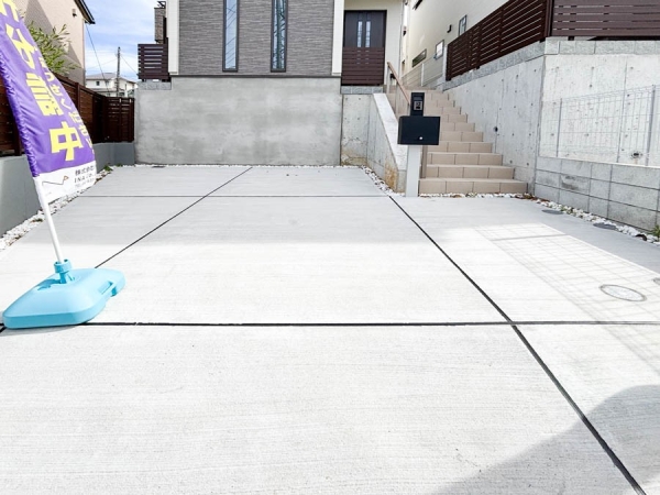 横浜市青葉区榎が丘　新築一戸建て