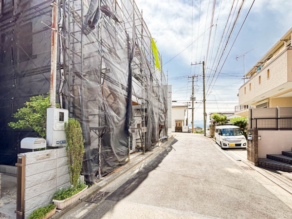 横浜市保土ケ谷区仏向西　新築一戸建て
