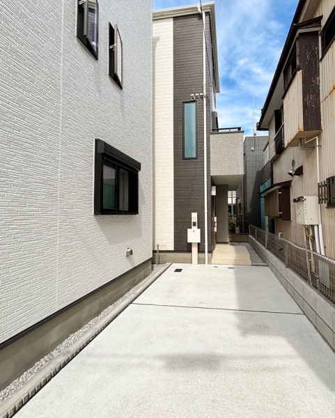 横浜市鶴見区下末吉３丁目　新築一戸建て